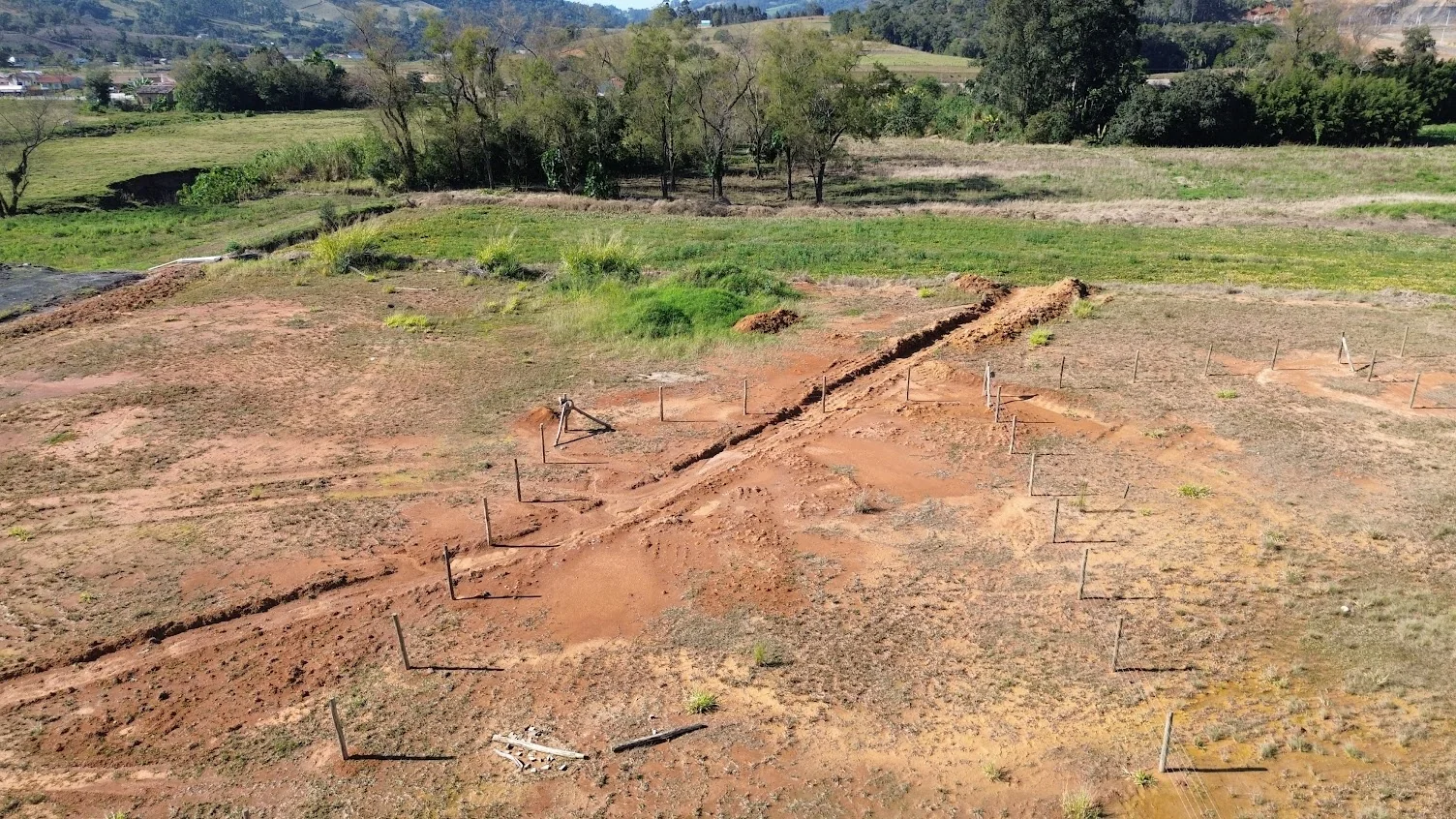 Fundos do lote 01 em área com vocação industrial em Lontras/SC