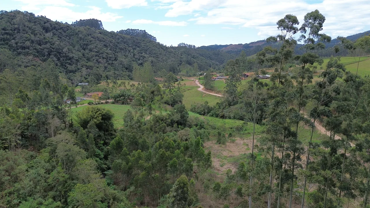 Panorama rural em Alto Rio Novo, Apiúna/SC